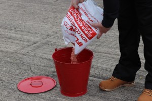 Clear up spillages with Firechief Flamezorb