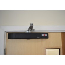 Agrippa digital door closer - Black Finish